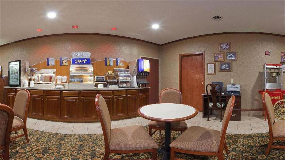 מלון Baymont By Wyndham Chelsea מראה חיצוני תמונה
