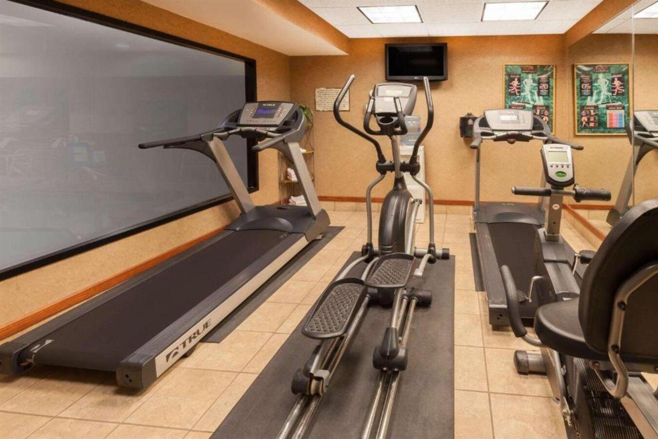 מלון Baymont By Wyndham Chelsea מראה חיצוני תמונה