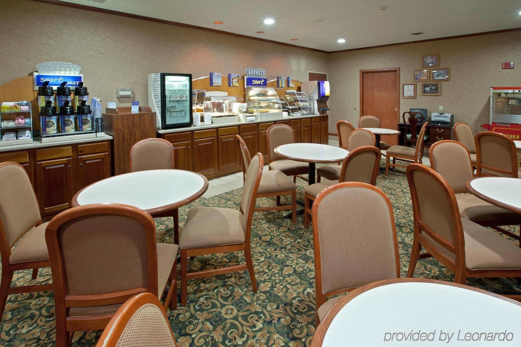 מלון Baymont By Wyndham Chelsea מראה חיצוני תמונה