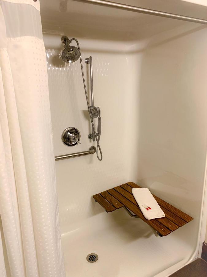 מלון Baymont By Wyndham Chelsea מראה חיצוני תמונה