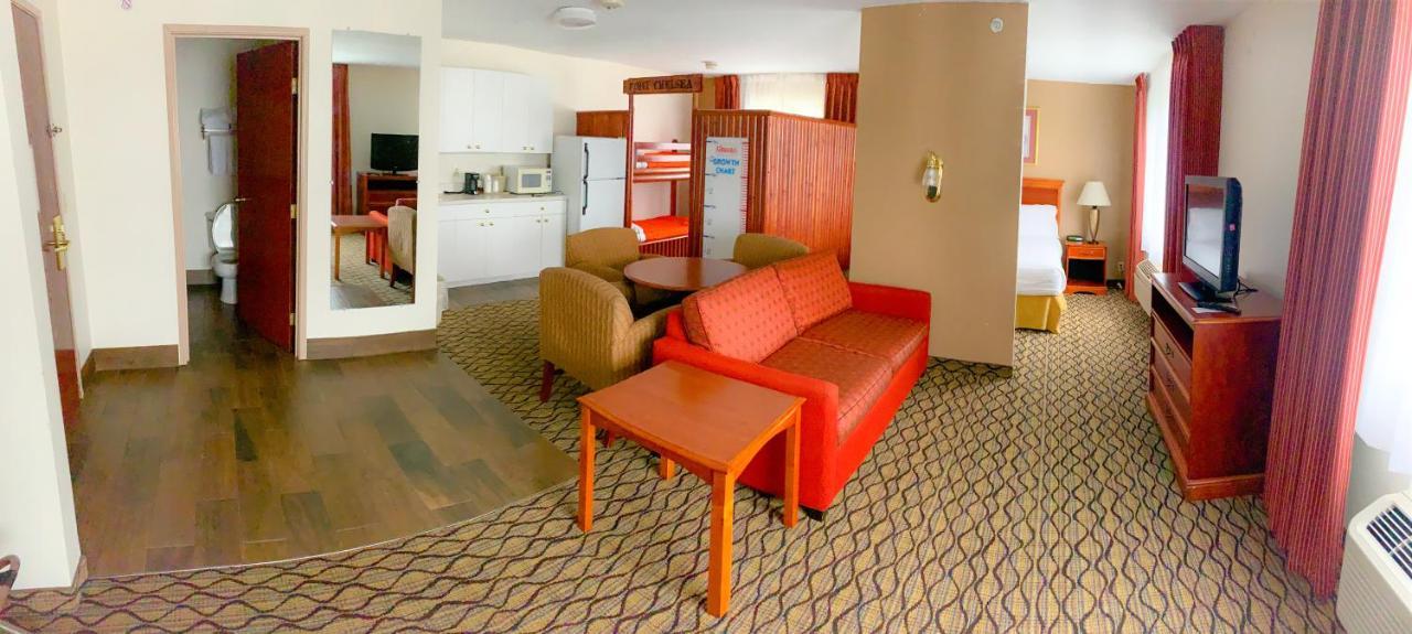 מלון Baymont By Wyndham Chelsea מראה חיצוני תמונה